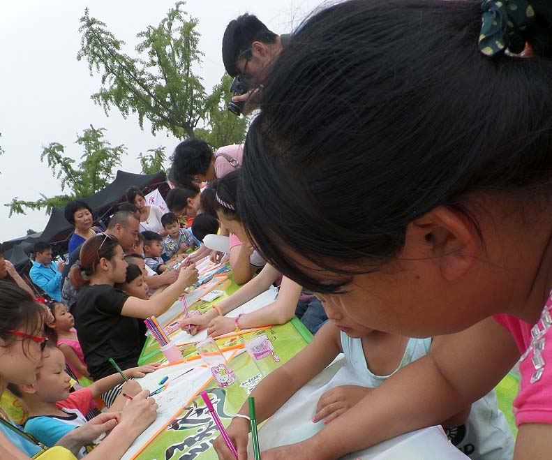 �I�����@С���Ѽ����L(zh��ng)�����L(f��ng)�~���L�����������Լ��ĭh(hu��n)�����Z(y��)��