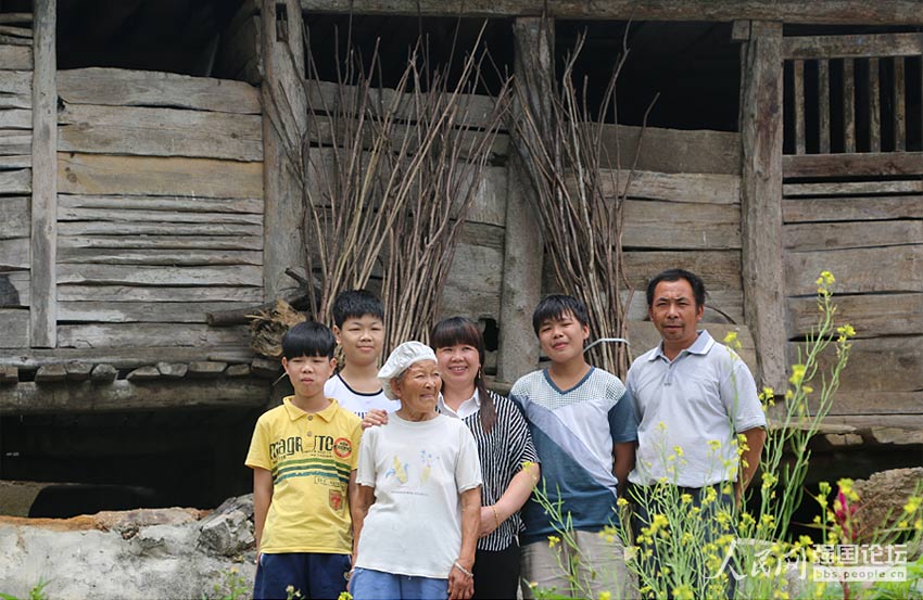 �Ĵ��r(n��ng)�I(y��)��W(xu��)��İ�F(tu��n)�(du��)���l(xi��ng)��������ȫ�Ҹ���4��