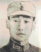 ��ü��,1905��3�������F��ʡ���x�h����1923��,��ü�������F��ʡ��ˮ�h����܊У��1926�꿼���S��܊У��5�ڲ����������I(y��)��Ͷ������,1937��������׃���l(f��)������ü���S���(du��)�Ⱥ��Ͽ���Ԯ��13܊������܊��;����ƽ�����T�^�ϕr(sh��)������܊�u���ֵܲ��(du��)����ü����(d��ng)�C(j��)�����ʲ��(du��)��Ԯ���H��ǰ��ꇵ�ָ�]����(zh��n)����K�����܊��10��28���賿����ü�����ڵ�85���⵽��܊�����ړ�����ǰ��ꇵ�ָ�]�Ą�ü�����ұ���܊�ڏ���,���Ҡ�������������׷ٛ(z��ng)�܊�ٌ���