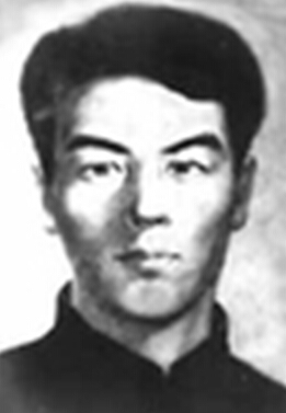 ����̩��1907��1936�������Ŀ�������Ӣ�����|������(li��n)܊�ڶ�܊��(chu��ng)���˺���Ҫ�I(l��ng)��(d��o)�����|��ʡ�wƽ�h�����w���У�����1931������Ї����a(ch��n)�h��12�����Ӽ��h����ͬ�˽M�����L��1932����������^��ú�V�_չ�����\(y��n)�ӣ�����ԓ�V����ͬ�˕�ӛ��1933��9�®�(d��ng)�x���й��|�M��ίί�T��܊�²��L����v�Ζ|���������܊�ڶ�܊��(d��)������ί���|���������܊�ڶ�܊܊�L���|������(li��n)܊�ڶ�܊܊�L���|������(li��n)܊��һ·܊����˾�����1936��11��7������ָ�]�����hС���Ӵ壨��ٽ�Դ�h����(zh��n)���Р�����