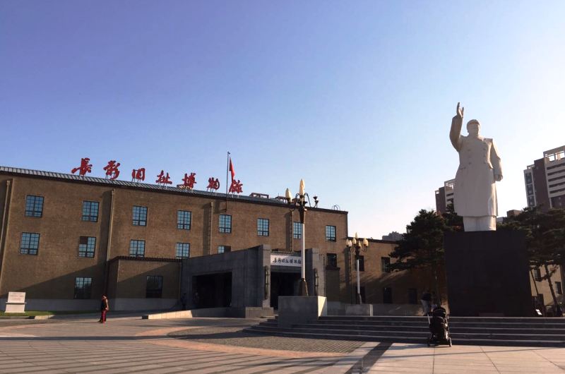 �����L(zh��ng)���L(zh��ng)Ӱ�S�fַ�����^�⾰�����ڼt�� �z��