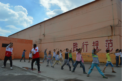 �x�ЌW(xu��)Ժ�tʮ��ů��־Ը����(w��)꠵�ɽ��ʡ�����н��ڿh��Ȫ�l(xi��ng)־Ը����(w��)�����Ȫ�l(xi��ng)�ĺ��ӂ��_�O(sh��)��ȭ���n�����g(sh��)�n�������w�|(zh��)�����M��������ȫ��l(f��)չ�� (2)