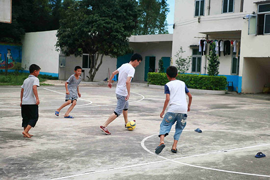 �V�|�t(y��)�ƴ�W(xu��)��΢�m���ġ�����F(tu��n)��ڏV�|ʡ�����������(zh��n)ͬ��С�W(xu��)֧����־Ը�ߎ���ͬ�W(xu��)������