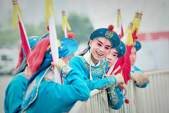 �F(xi��n)���݆T��   ���� �z