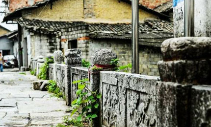 �e�ݹ��(zh��n)�����ƾõĚvʷ�����˹��e�ݳ������Ļ����N�������S���Ěvʷ���ľ��^���C�����eꖚvʷ���ľ��^�ľ��A����Ԕ��������CZYYW ���eꖿh�e�ݹ��(zh��n) Ͷ�� 